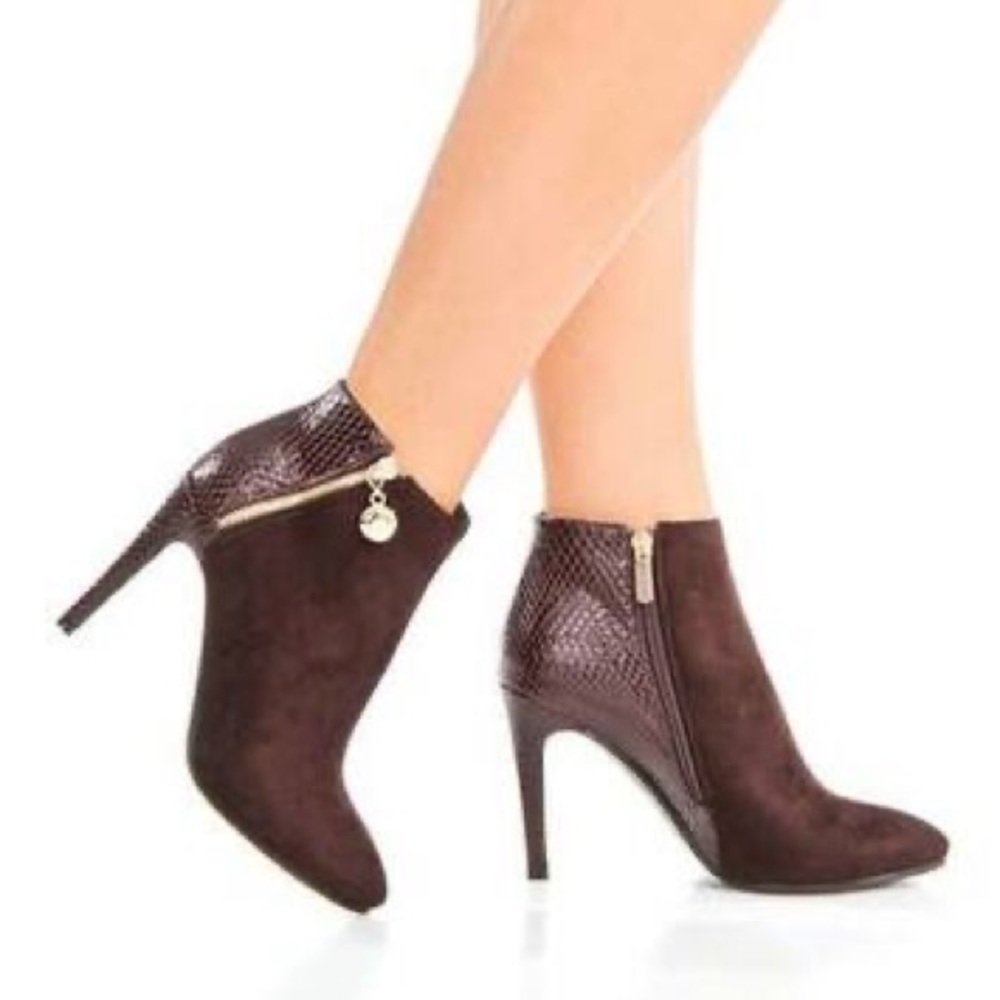 Brand new SERGIO BARI women’s heels boots - SIZE 9
